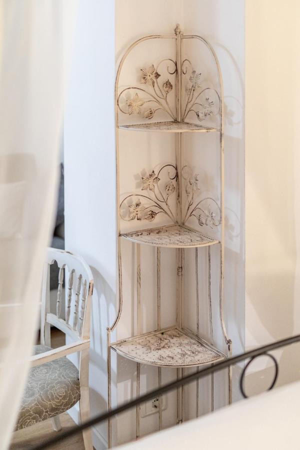 Gardabeds Adults Only Ξενοδοχείο Castelnuovo del Garda Εξωτερικό φωτογραφία