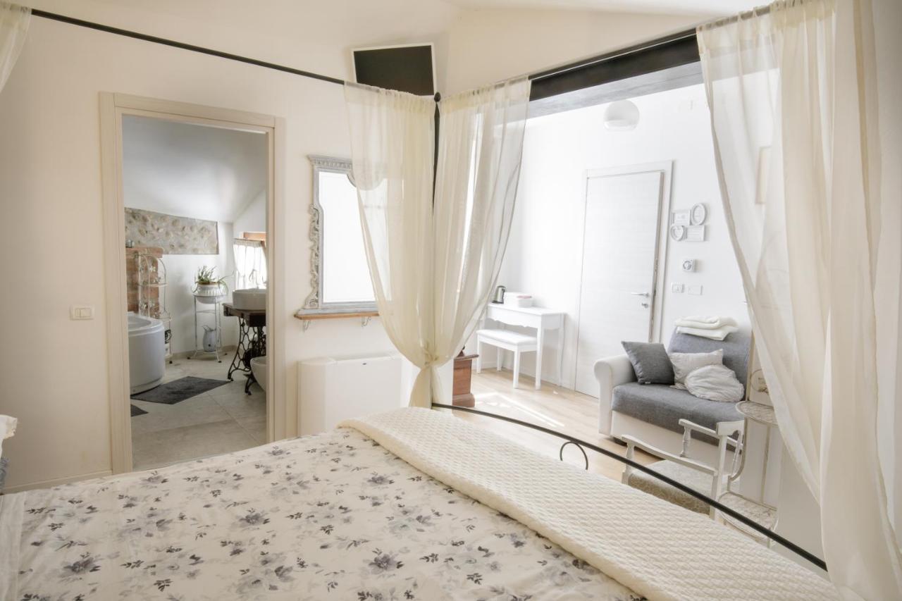 Gardabeds Adults Only Ξενοδοχείο Castelnuovo del Garda Εξωτερικό φωτογραφία